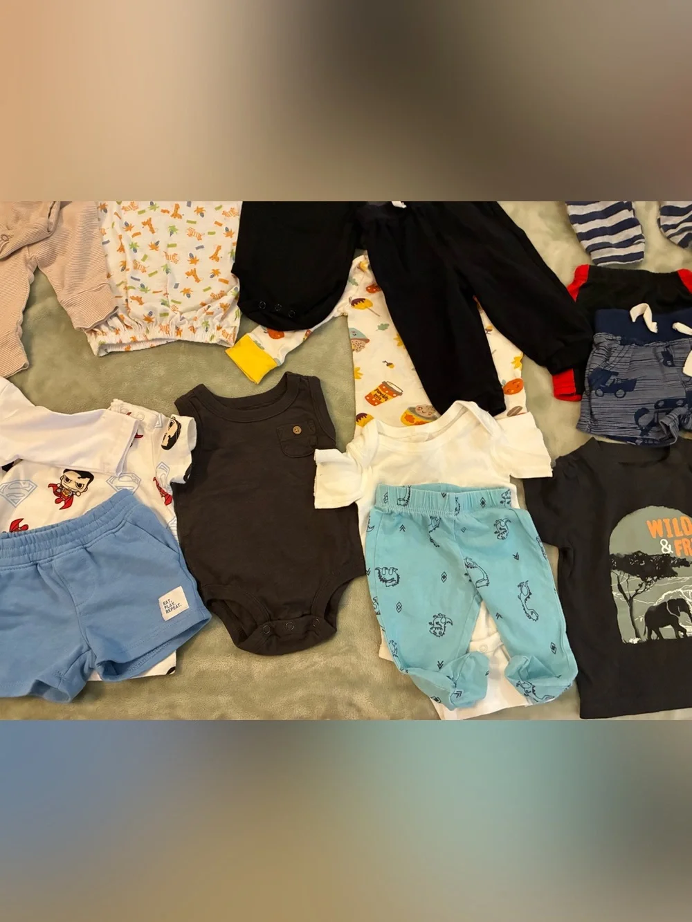 Mixed Baby Boy Sizes Newborn - 6 Months Clothing Lot - Multicolor 28 Pieces - Picture 5 of 7